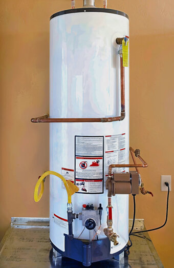 https://gweluphotwater.com.au/uploads/2025/06/gas-hot-water-system-32424.jpg
