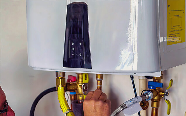 https://gweluphotwater.com.au/uploads/2025/06/hot-water-servicing-21226.jpg