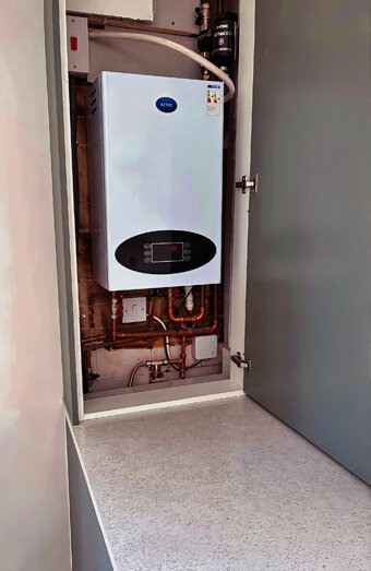 https://gweluphotwater.com.au/uploads/2025/06/instant-hot-water-systems-44293.jpg