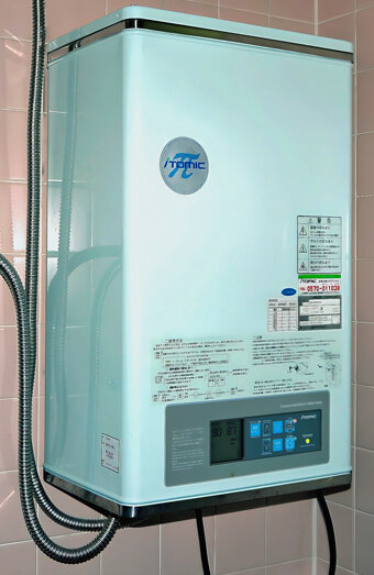 https://gweluphotwater.com.au/uploads/2025/06/instant-hot-water-systems-65441.jpg